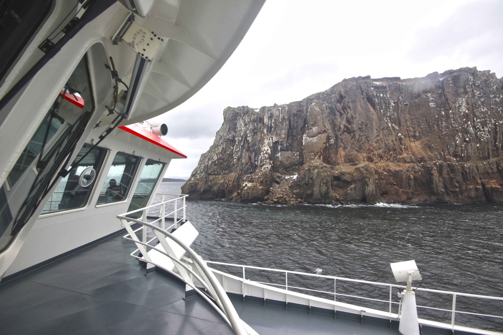 Isla Decepción: un viaje gélido en el cráter de un gigantesco volcán