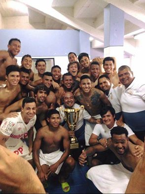 Gracias, Universitario