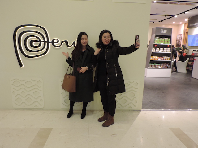Vivir la experiencia peruana en China