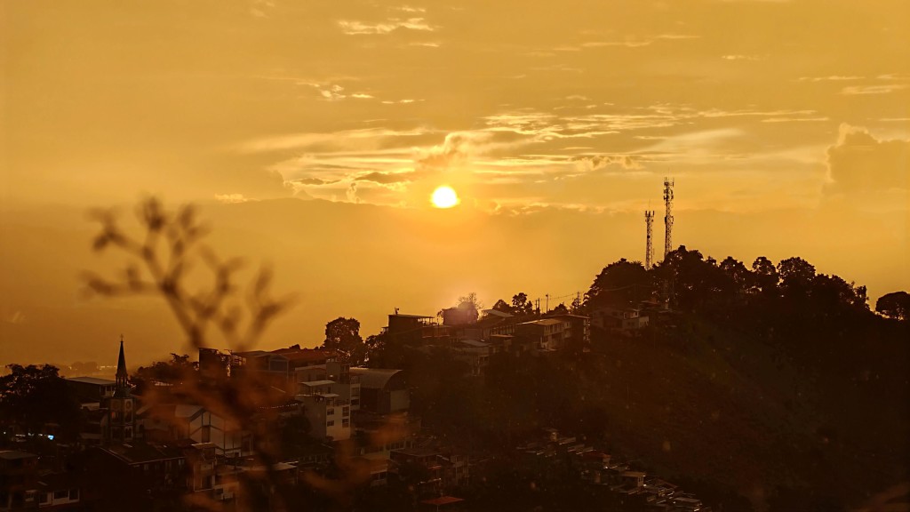 Foto Xiaomi 17 Ultra - sunset