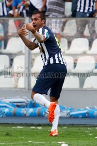 Míguez anotó un golazo de cabeza y jugó muy al límite del reglamento. (Foto: Club Alianza Lima)