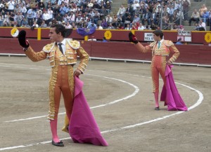 FOTO: ROLLY REYNA PROMESAS. Andrés Roca Rey y Joaquín Galdós, dos novilleros peruanos con gran potencial; deberán manejar sus carreras cuidadosamente.