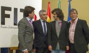 FOTO: CAPTURA DE PANTALLA FIT. Antonio Barrera, José Cutiño, Morante y Simón Casas (de izq. a der.) en el anuncio de la Federación Internacional por la Tauromaquia.