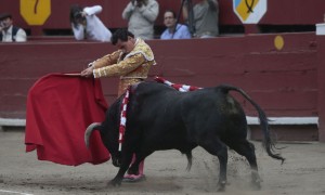 FOTO: JUAN PONCE QUIETUD. Joaquín Galdós, es torero valiente, con un especial buen gusto y clase.