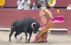 FOTO: JUAN PONCE - ARCHIVO EL COMERCIO TORERO POR VOCACIÓN. Andrés Roca Rey, desde que era un niño pequeño quería ser matador de toros y figura del toreo; está dispuesto a conseguirlo al precio y con los sacrificios que sean necesarios.