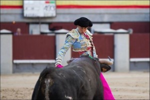 FOTO: PAG WEB PLAZA DE LAS VENTAS INDISPENSABLES. Andrés Roca Rey y Joaquín Galdós deben actuar en Acho este año; la afición limeña los reclama.