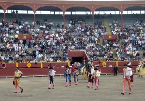 FOTO: JUAN PONCE / ARCHIVO DE EL COMERCIO TOREROS PERUANOS. Se vienen voceando los probables carteles en los que se anunciaría a Roca Rey y Galdós.