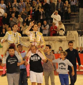 FOTO: JOËL BURAVAND EPÍLOGO. El deseado para la última corrida, el mano a mano entre Enrique Ponce y Andrés Roca Rey y para la feria en general.