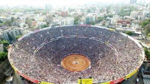 FOTO: CAPTURA DE PANTALLA MONUMENTAL PLAZA MÉXICO. El domingo pasado, 50 mil almas la llenaron para ver a José Tomás, pero Adame fue el triunfador.