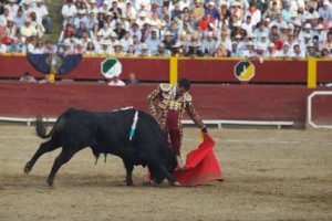 La hondura del toreo de Manzanares emocionó a la afición de Acho.