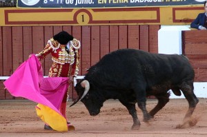 FOTO: CULTORO Antonio Ferrera retornó a los ruedos, el sábado en Olivenza, tras dos años sin torear y triunfó junto a El Juli.