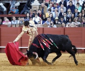 Andrés Roca Rey toreará el viernes 5 de mayo en Sevilla.