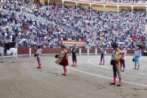 FOTO: PLAZA DE LAS VENTAS La Feria de San Isidro reordena el escalafón y altera la cotización de los toreros, facilitándoles o complicándoles el resto de la temporada.