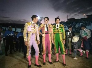 FOTO: MIGUEL ÁNGEL PARDO, PERUTOROS En San Miguel, de izq. a der., Nazare, Padilla y El Yeta