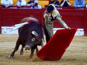 FOTOS: CULTORO Roca Rey puso de pie al público de Alicante, el viernes pasado.