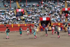 FOTOS: LINO CHIPANA Paseillo en Acho: Emilio de Justo, Alfonso de Lima y Álvaro Lorenzo