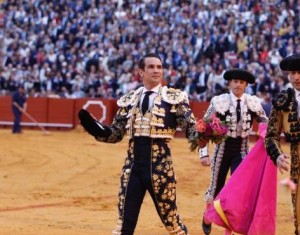 Manzanares cortó la única oreja al quinto, que bien lidiado, duró más que el resto.