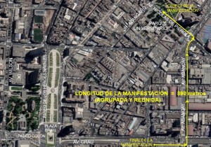 GOOGLE EARTH – ELABORAC. P.J. GÓMEZ DEBARBIERI Al parar para reagruparse, los que marchaban ocuparon 890 m, desde el Parque Universitario hasta la Av. Grau. 