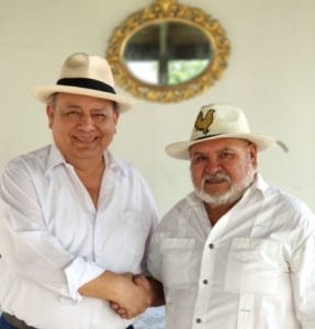 FOTO Pablo Javier Gómez Debarbieri Jorge Luis Pérez (izq.) y César Ulloa en defensa de la cultura. 