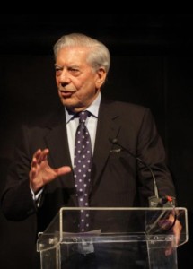 FOTO: ARCHIVO EL COMERCIO Mario Vargas Llosa: la abolición sería la desaparición de ese animal excepcional, el toro bravo. 