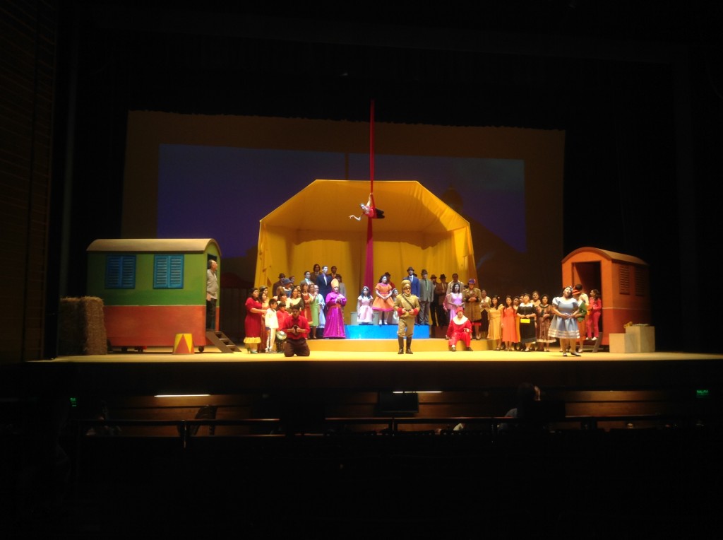 Ensayo con vestuario y orquesta. Foto: Ópera Perú